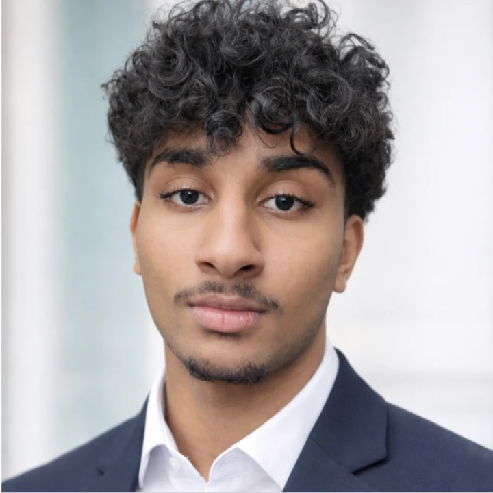Portrait of Srijan Challapalli
